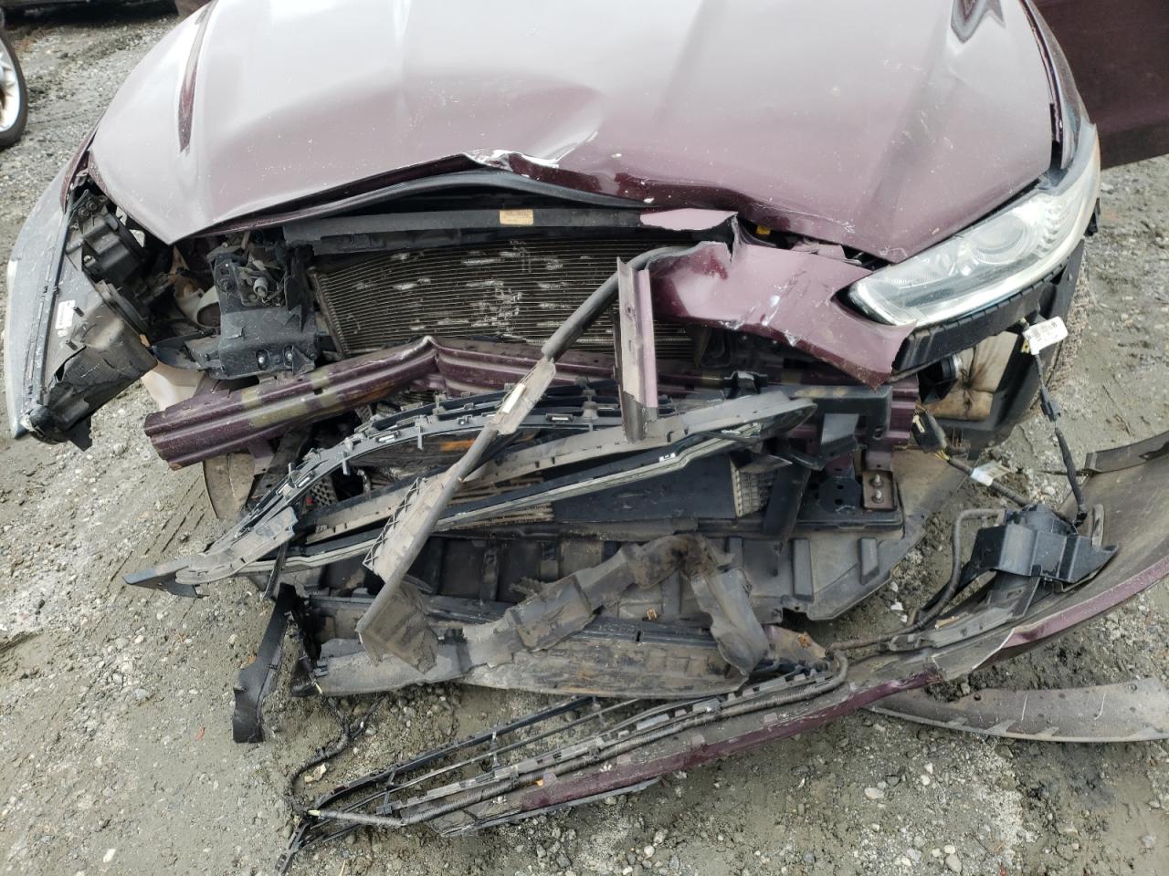 Photo 7 from auction – 2013 FORD FUSION SE with VIN 3FA6P0H98DR330537