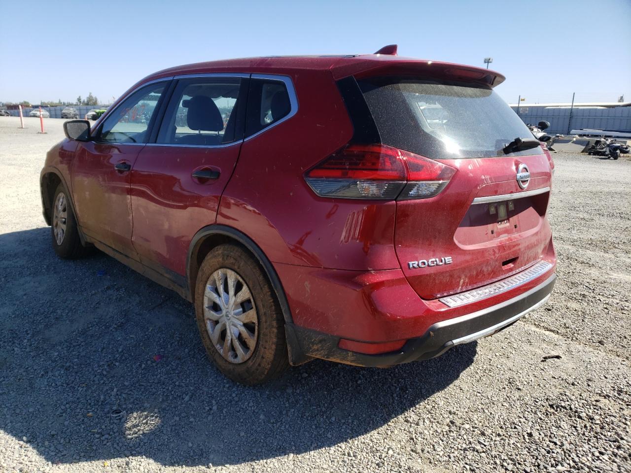 Photo 3 from auction – 2017 NISSAN ROGUE S with VIN JN8AT2MT2HW383187