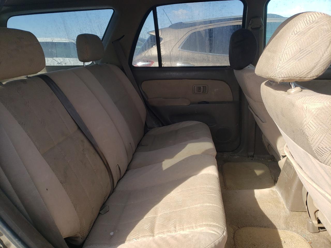Photo 6 from auction – 2001 TOYOTA 4RUNNER SR with VIN JT3GN86R310217553