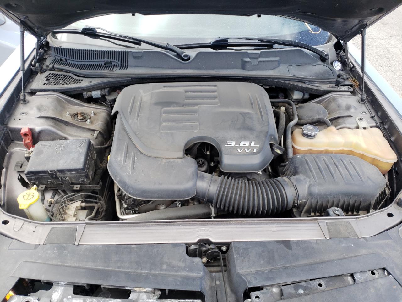 Photo 7 from auction – 2016 DODGE CHALLENGER with VIN 2C3CDZAG4GH265158