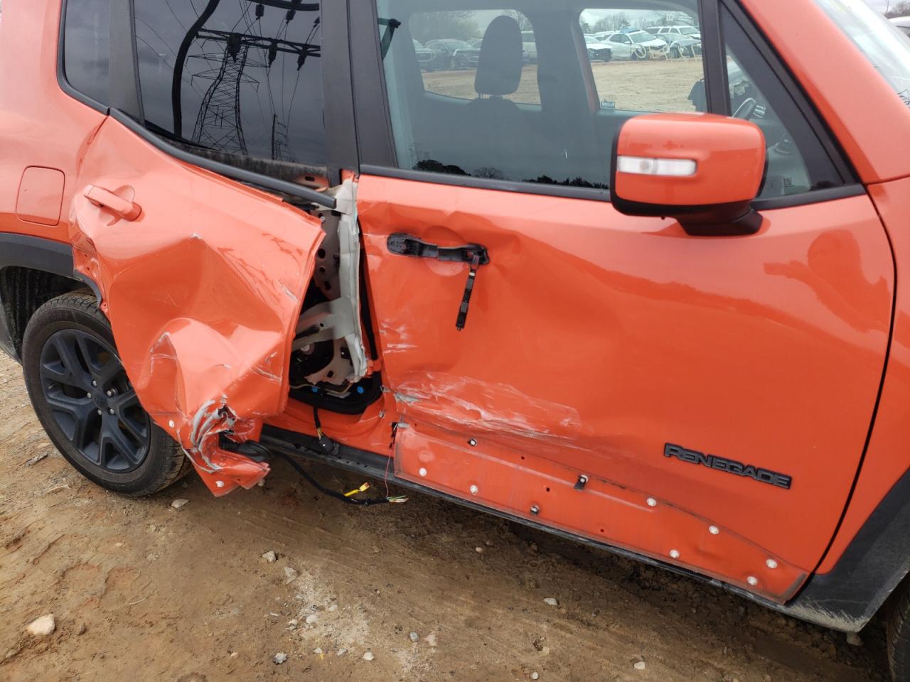 Photo 9 from auction – 2017 JEEP RENEGADE L with VIN ZACCJABB6HPF55524