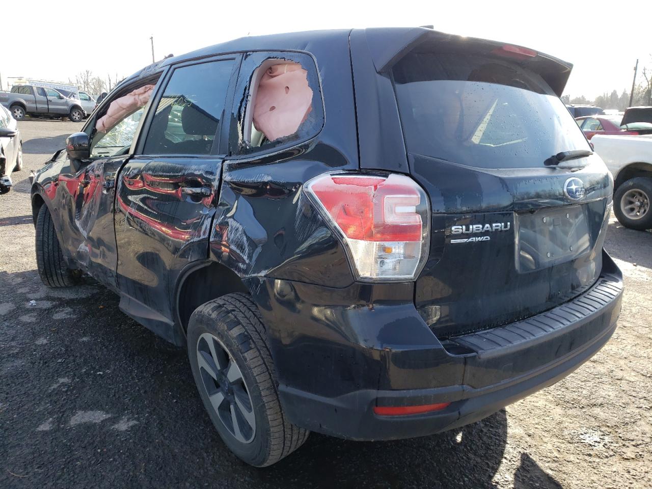 Photo 3 from auction – 2018 SUBARU FORESTER 2 with VIN JF2SJAEC0JH530844