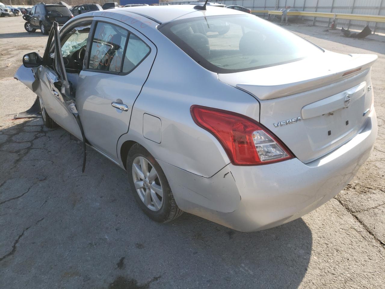Photo 3 from auction – 2013 NISSAN VERSA S with VIN 3N1CN7AP4DL847361