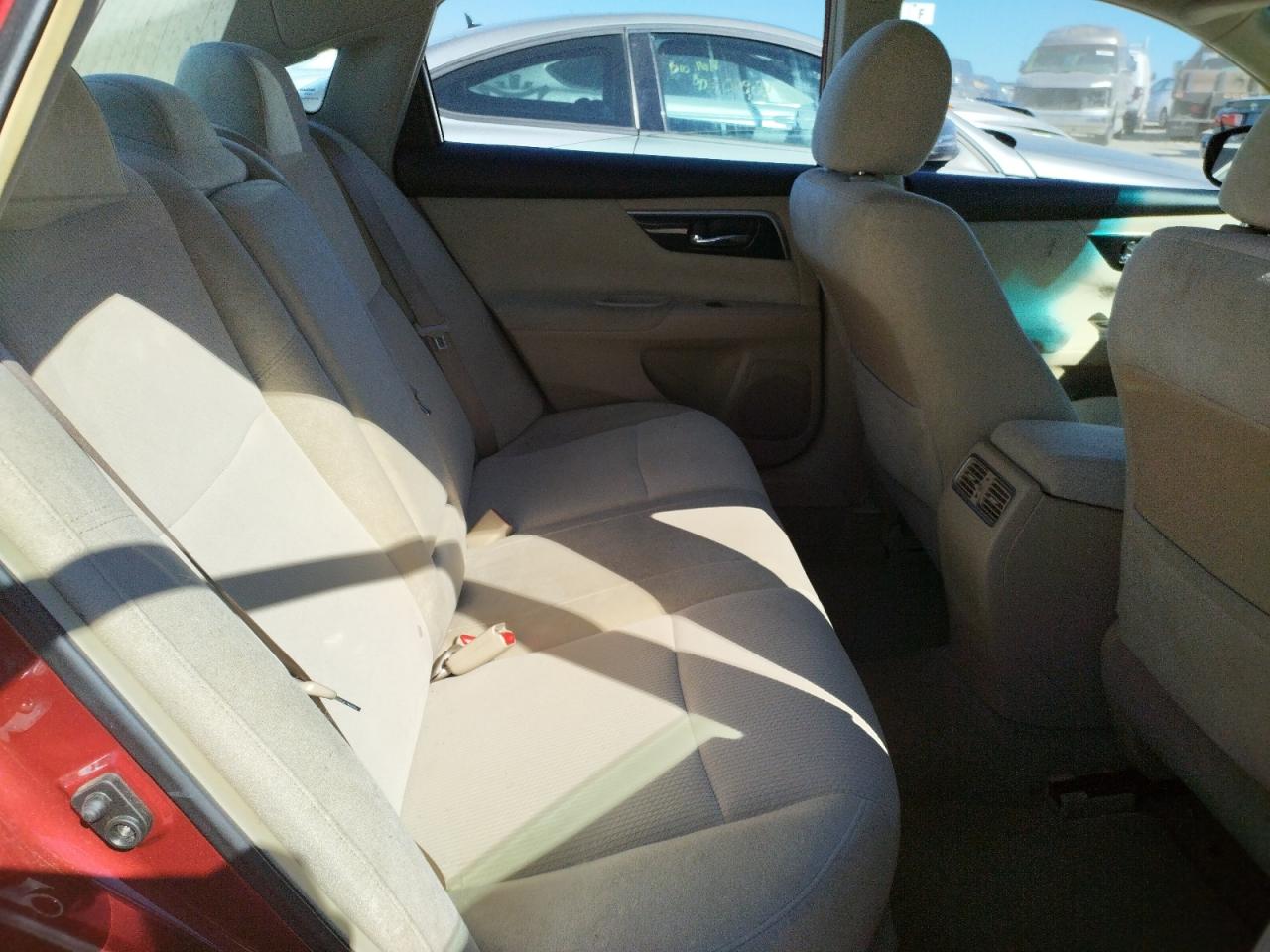 Photo 6 from auction – 2013 NISSAN ALTIMA 2.5 with VIN 1N4AL3AP9DN582445
