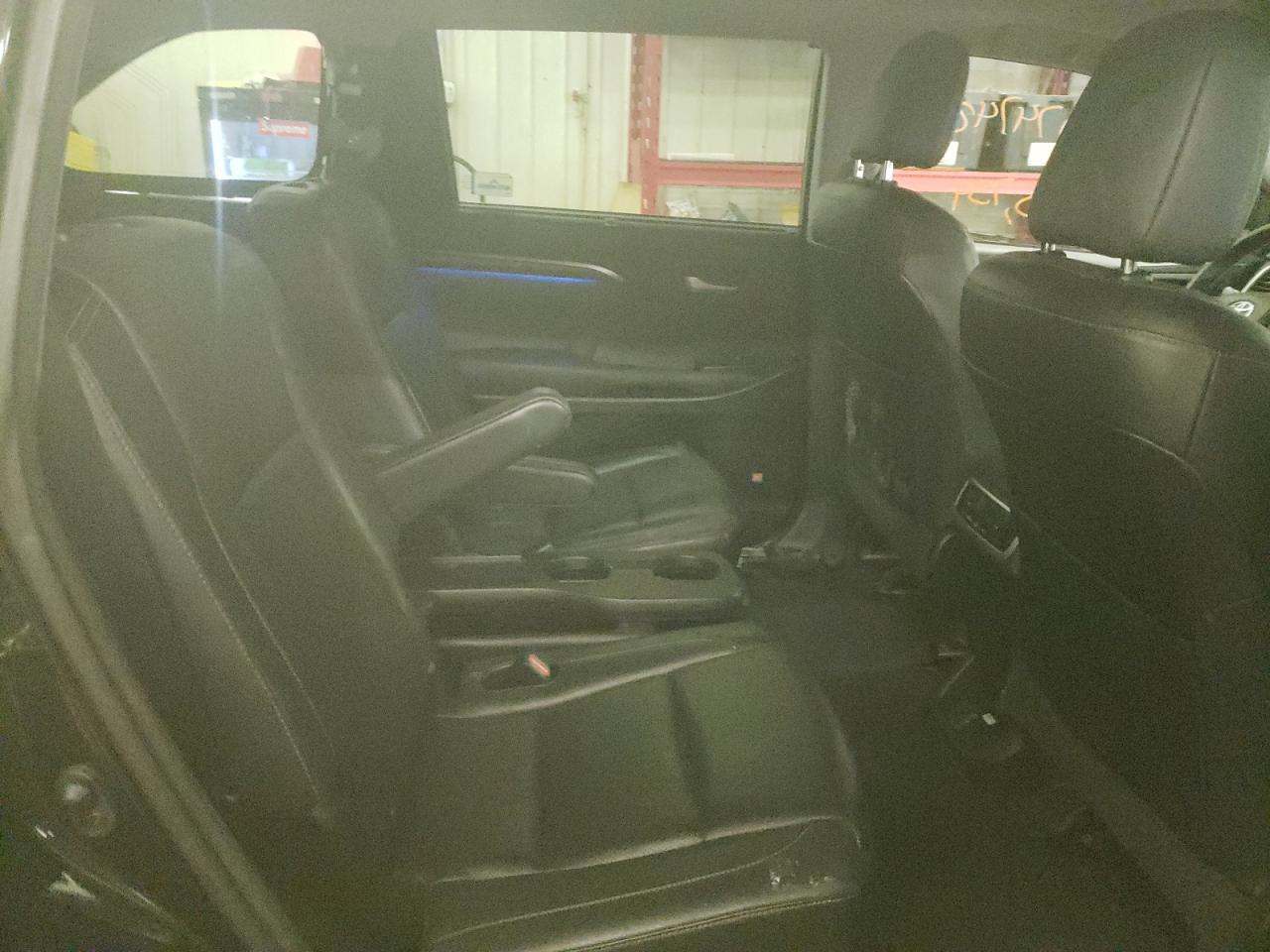 Photo 6 from auction – 2015 TOYOTA HIGHLANDER with VIN 5TDDKRFH7FS096082
