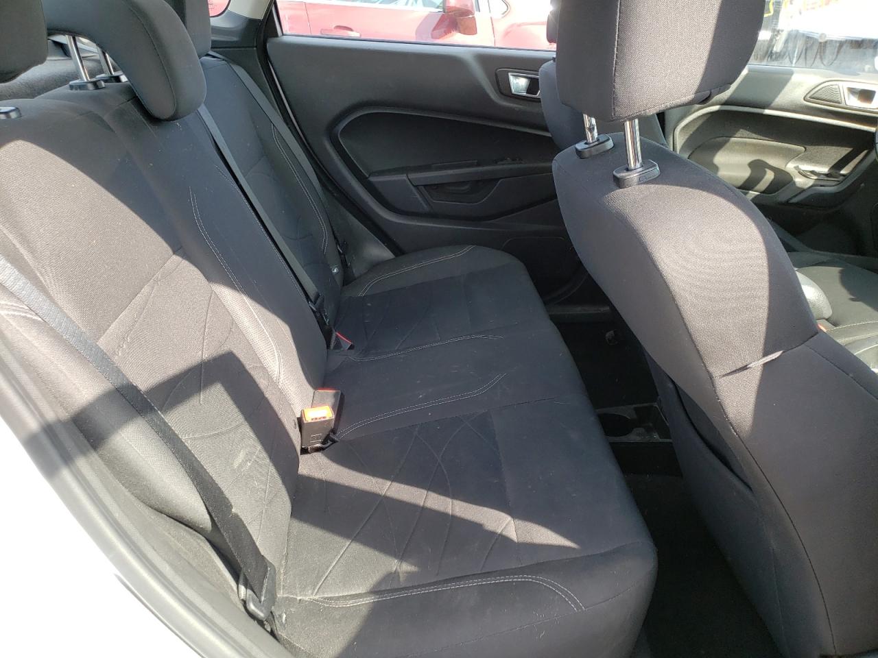 Photo 6 from auction – 2014 FORD FIESTA SE with VIN 3FADP4BJ8EM131908