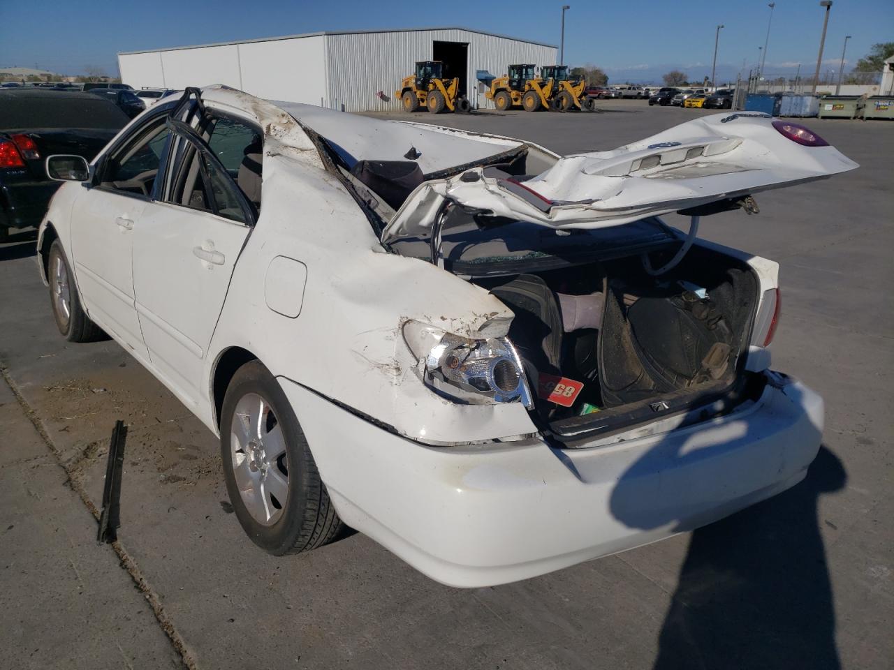 Photo 3 from auction – 2005 TOYOTA COROLLA CE with VIN JTDBR32E852064887