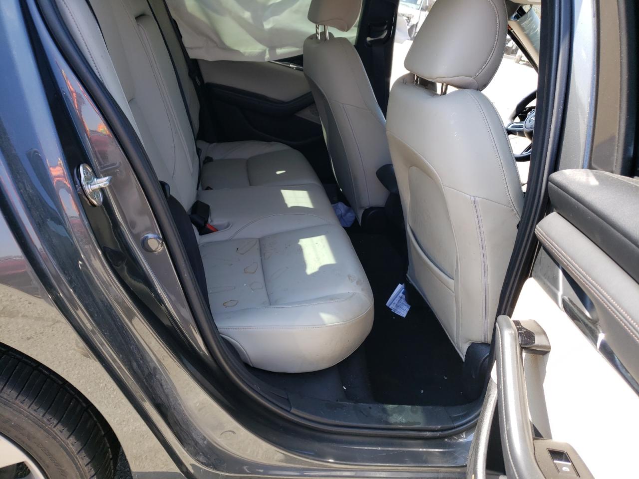 Photo 6 from auction – 2019 MAZDA 3 SELECT with VIN JM1BPBAMXK1116966