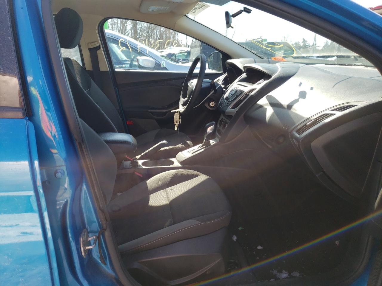 Photo 5 from auction – 2014 FORD FOCUS SE with VIN 1FADP3F20EL261907