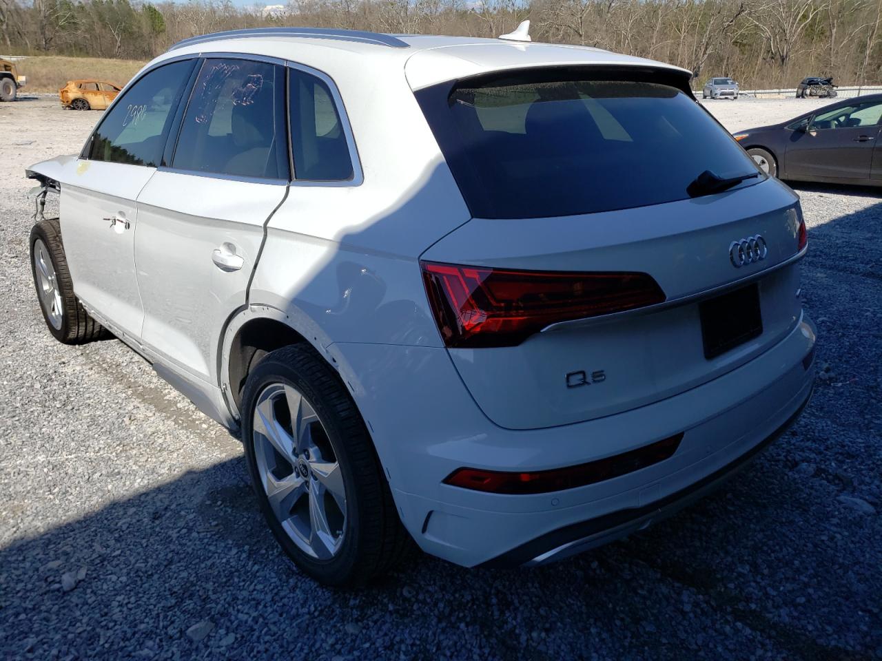Photo 3 from auction – 2021 AUDI Q5 PREMIUM with VIN WA1BAAFY1M2108723