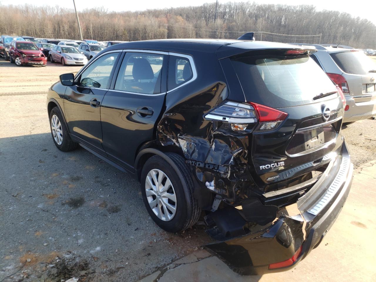 Photo 3 from auction – 2017 NISSAN ROGUE S with VIN JN8AT2MV7HW250488