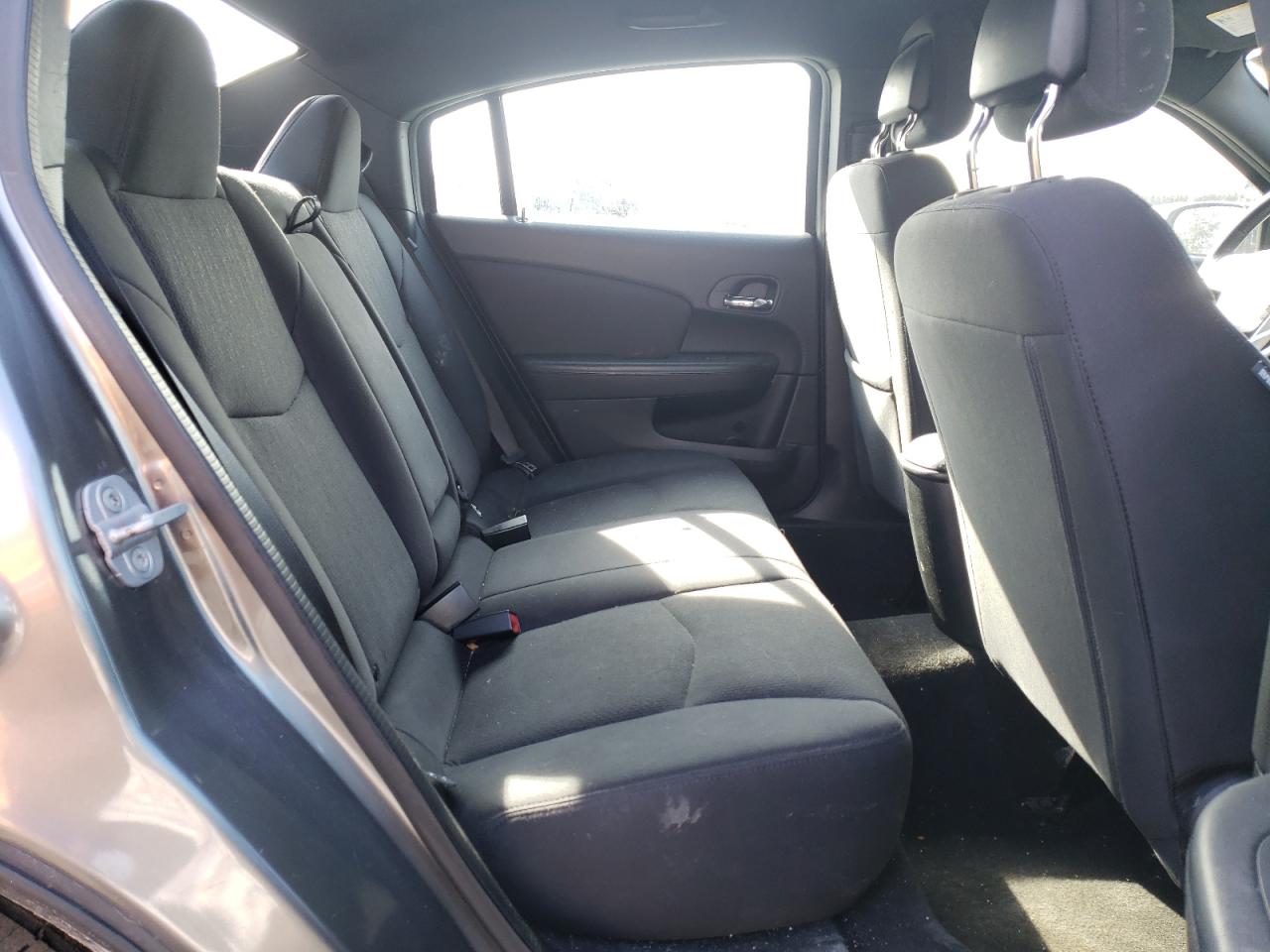 Photo 6 from auction – 2013 CHRYSLER 200 TOURIN with VIN 1C3CCBBB6DN692101
