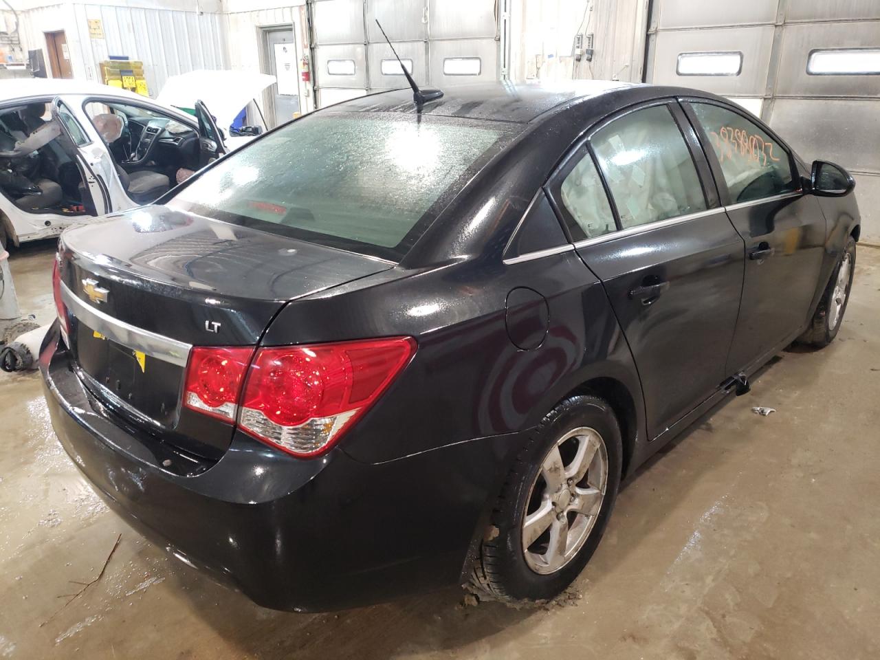 Photo 4 from auction – 2013 CHEVROLET CRUZE LT with VIN 1G1PC5SB8D7204083
