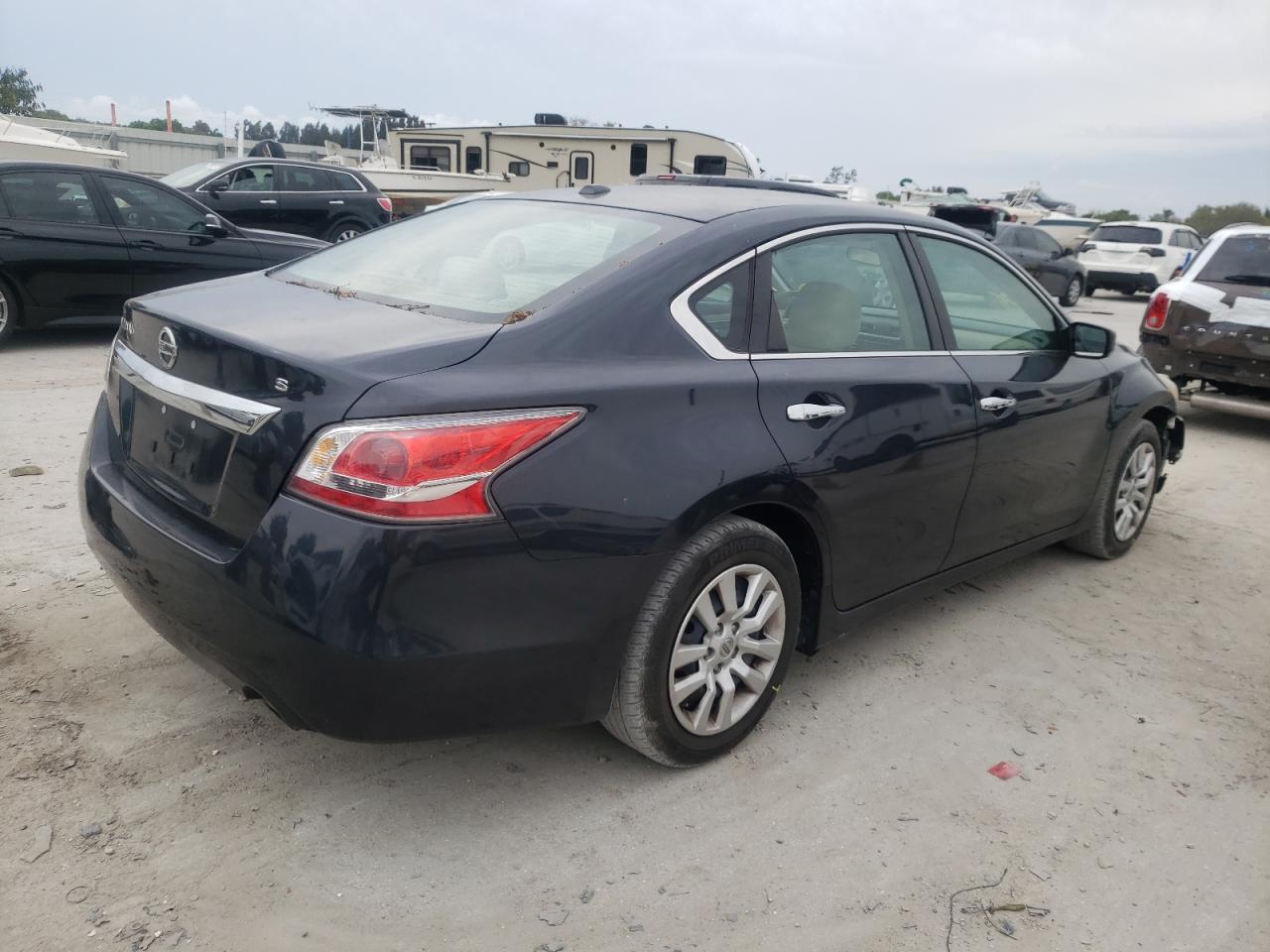 Photo 4 from auction – 2015 NISSAN ALTIMA 2.5 with VIN 1N4AL3AP8FC134664