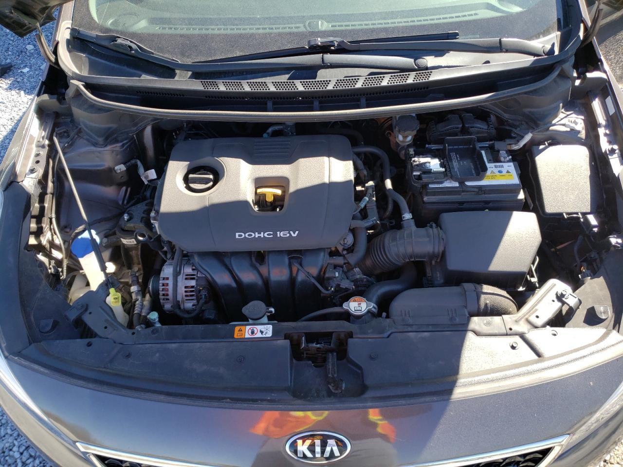 Photo 7 from auction – 2018 KIA FORTE LX with VIN 3KPFK4A75JE180804