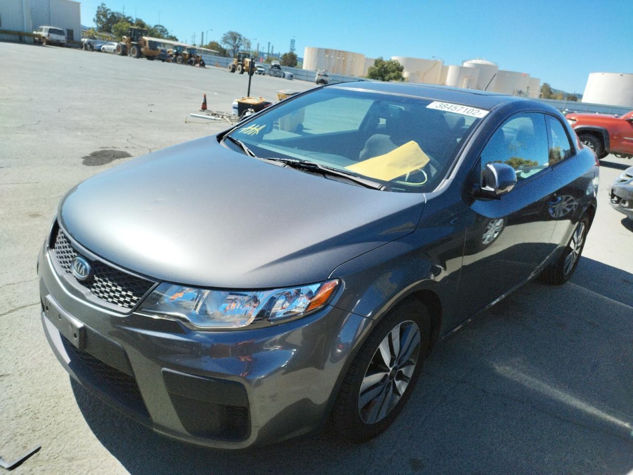 Photo 2 from auction – 2013 KIA FORTE EX with VIN KNAFU6A25D5709336