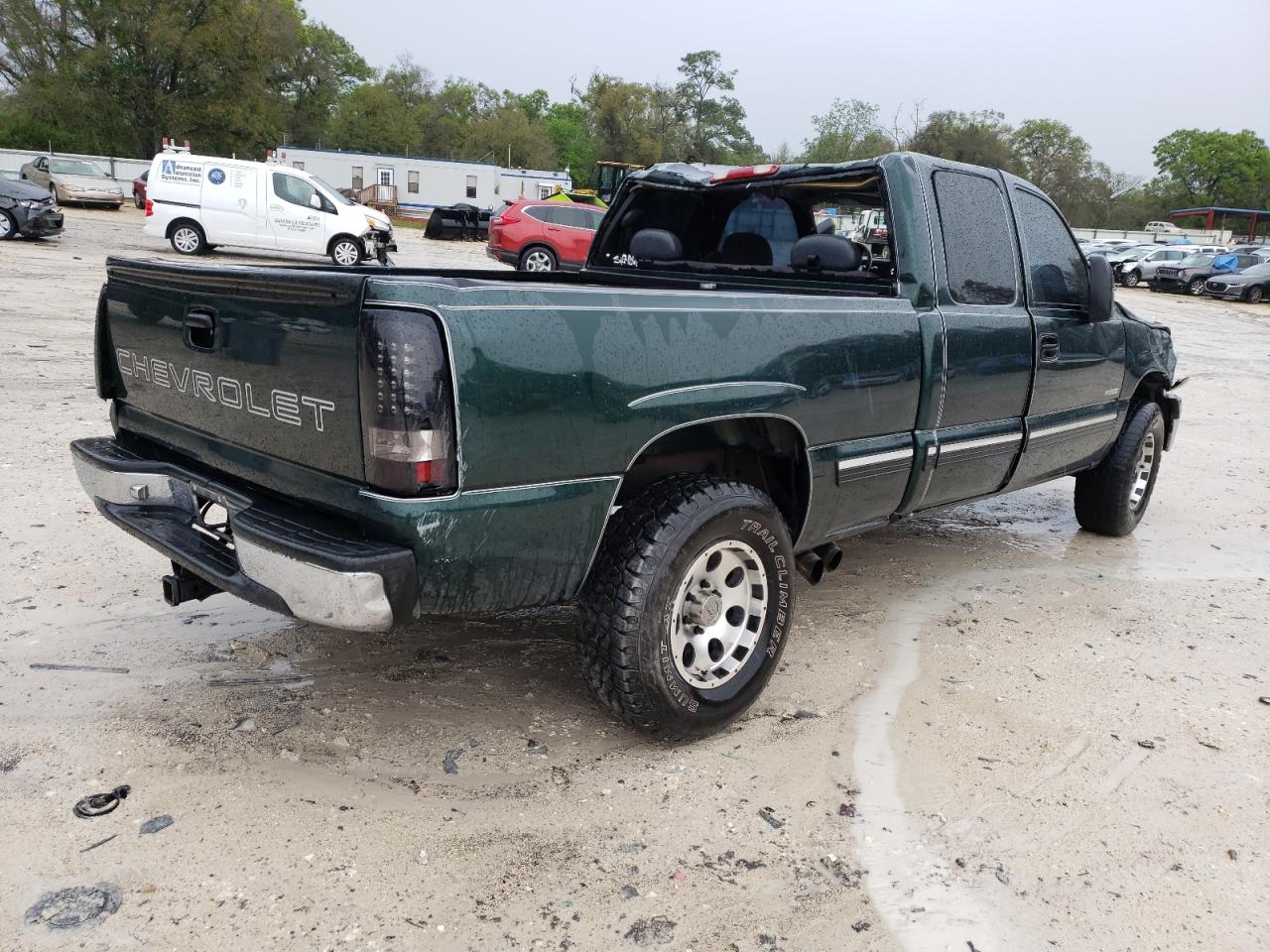 Photo 4 from auction – 2001 CHEVROLET silverado with VIN 1GCEC19V71Z281440