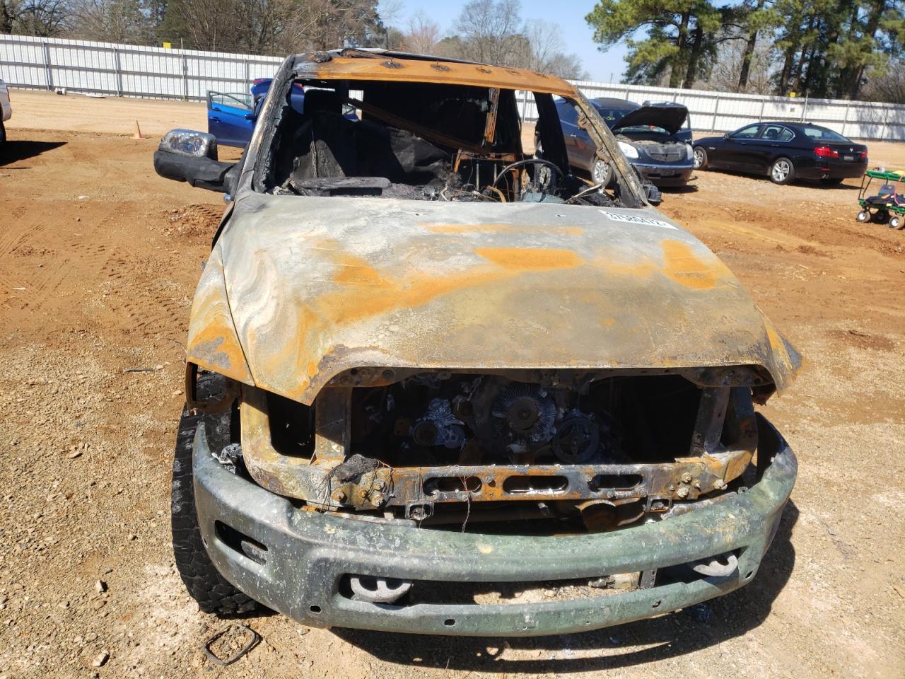 Photo 9 from auction – 2018 RAM 2500 LARAM with VIN 3C6UR5FL4JG367297