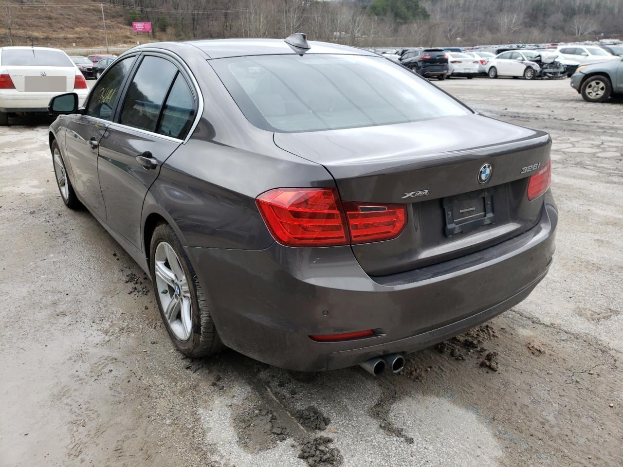 Photo 3 from auction – 2015 BMW 328 I with VIN WBA3B5G52FNS14714