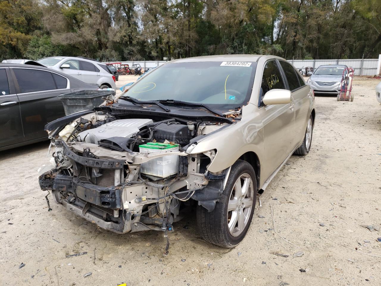 Photo 2 from auction – 2009 TOYOTA CAMRY SE with VIN 4T1BK46K89U080376