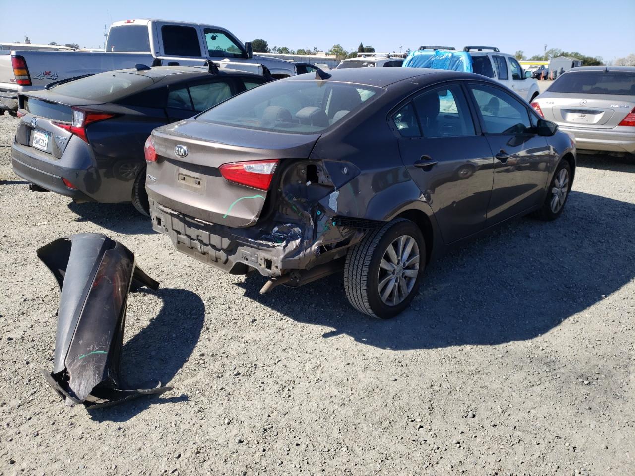 Photo 4 from auction – 2014 KIA FORTE LX with VIN KNAFX4A6XE5222763