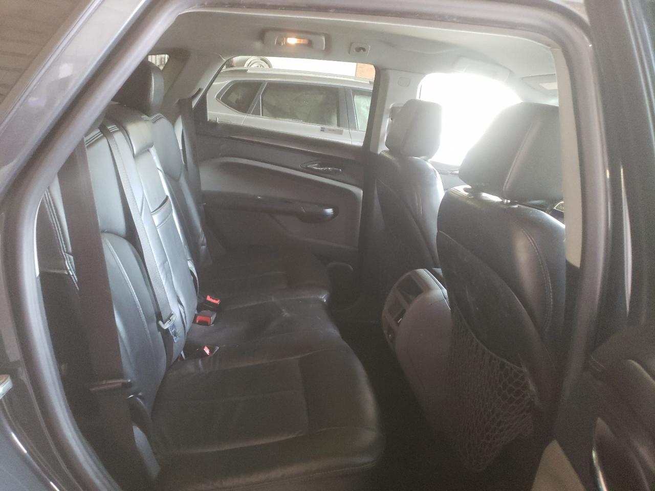 Photo 6 from auction – 2010 CADILLAC SRX with VIN 3GYFNGEY9AS563104