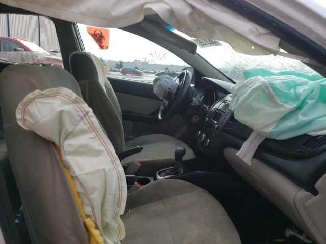 Photo 5 from auction – 2011 KIA FORTE with VIN KNAFU4A28B5436698