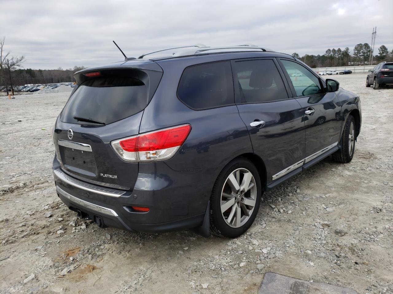 Photo 4 from auction – 2014 NISSAN PATHFINDER with VIN 5N1AR2MN7EC667032