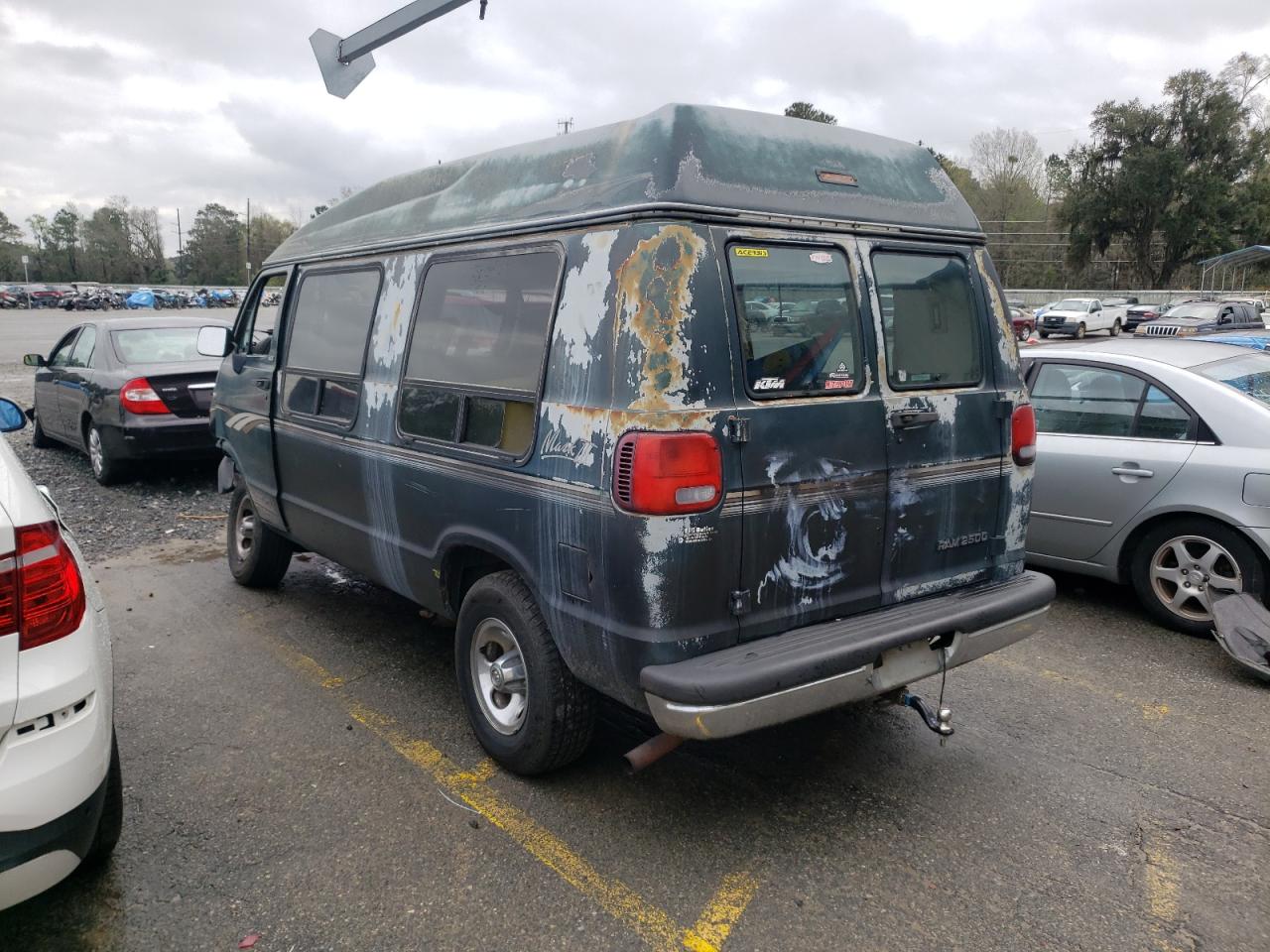 Photo 3 from auction – 1995 DODGE RAM VAN B2 with VIN 2B6HB21Y9SK508292