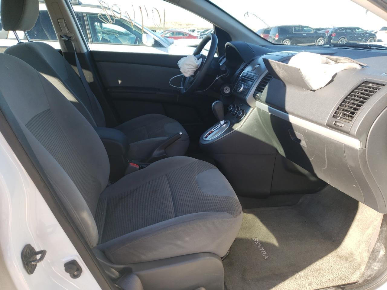 Photo 5 from auction – 2012 NISSAN SENTRA with VIN 3N1AB6APXCL732983