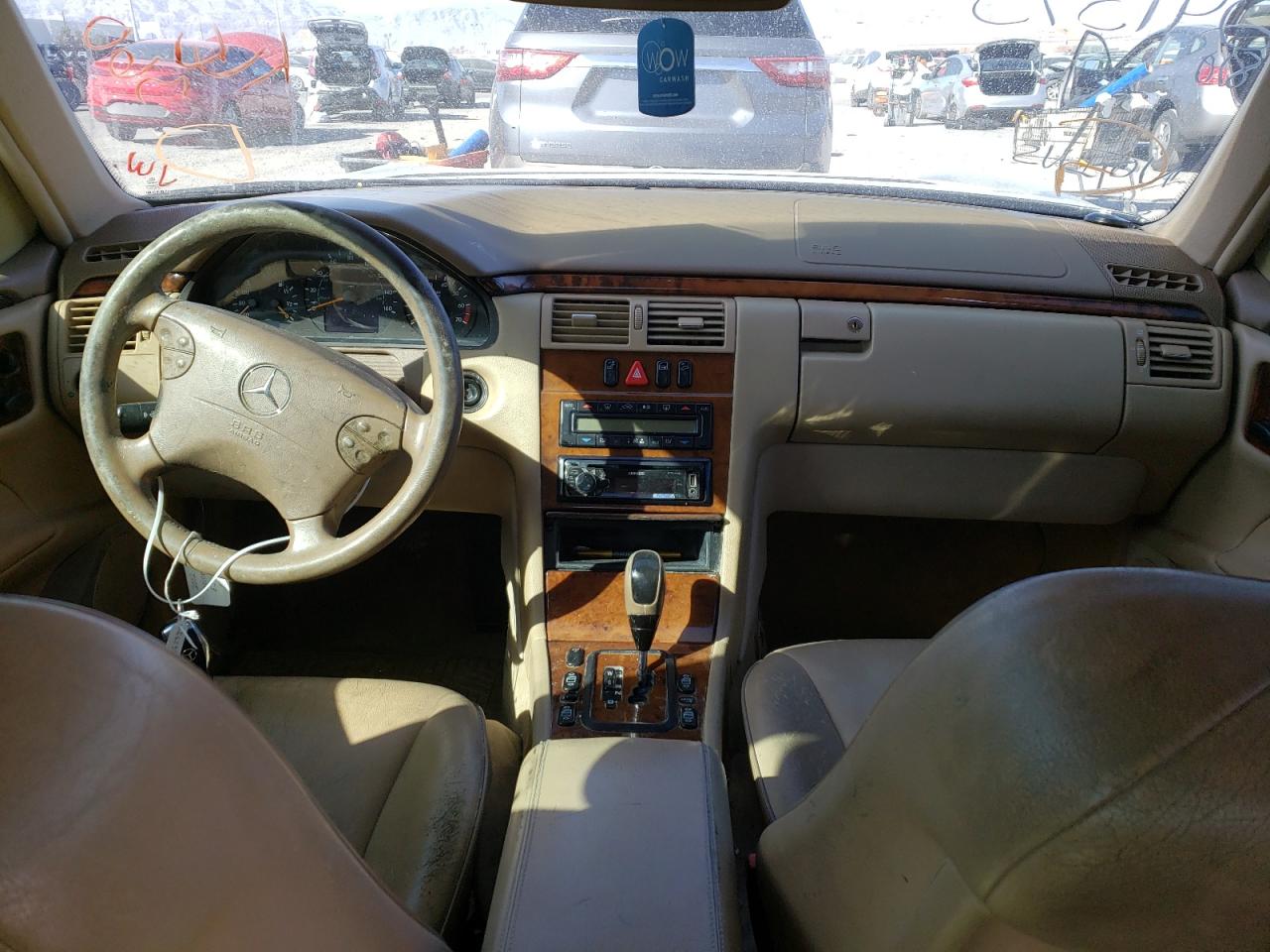 Photo 9 from auction – 2002 MERCEDES-BENZ E 320 with VIN WDBJF65J62B492305