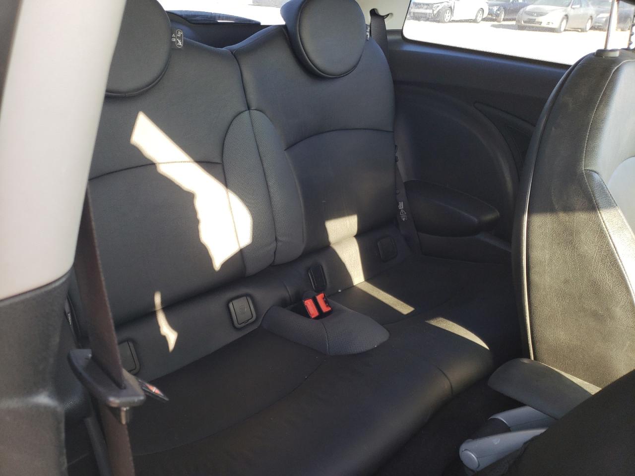 Photo 6 from auction – 2009 MINI COOPER S with VIN WMWMF73589TT99975