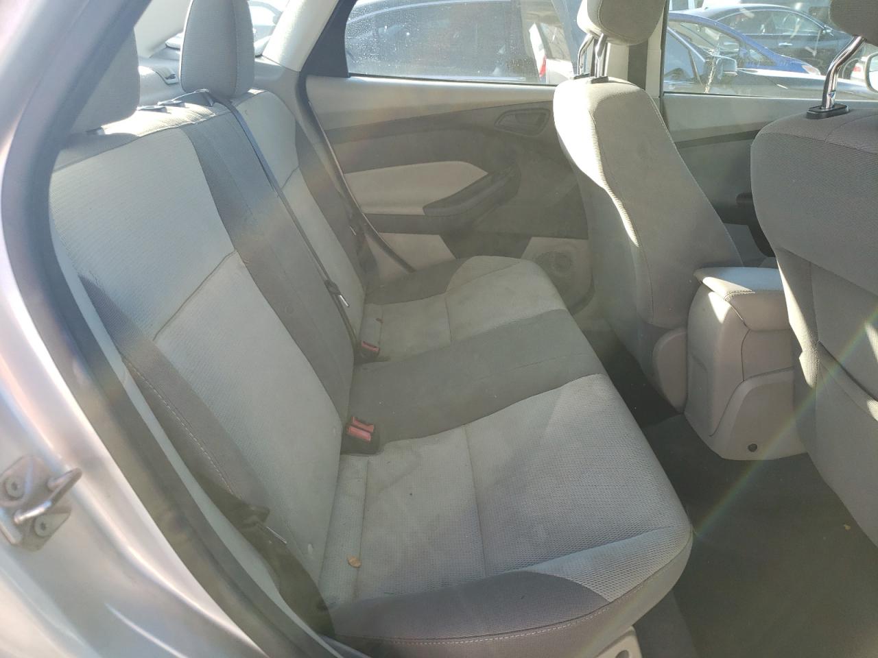 Photo 6 from auction – 2012 FORD FOCUS SE with VIN 1FAHP3F27CL198075