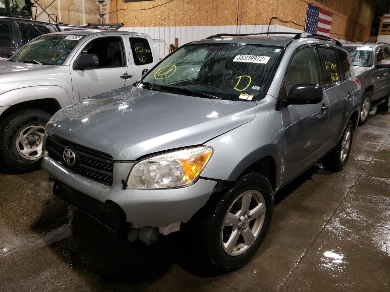 Photo 2 from auction – 2008 TOYOTA RAV4 with VIN JTMBD33V885139989