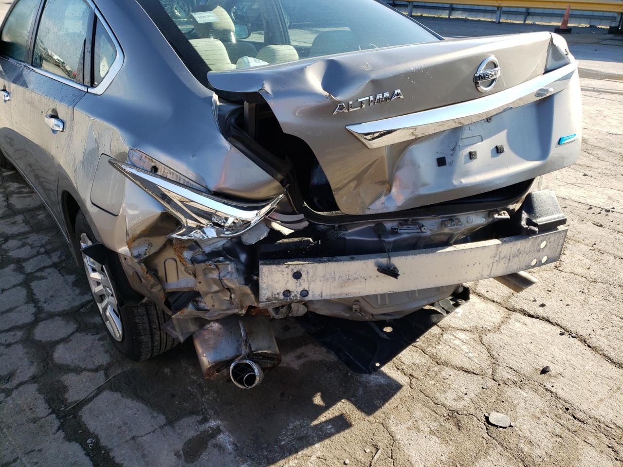 Photo 9 from auction – 2013 NISSAN ALTIMA with VIN 1N4AL3AP5DC277911