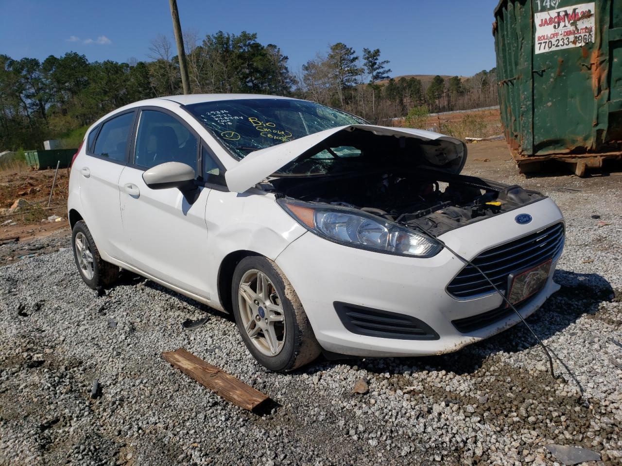 FORD FIESTA SE 2017 with VIN 3FADP4EJ8HM113652 - Photo from auction