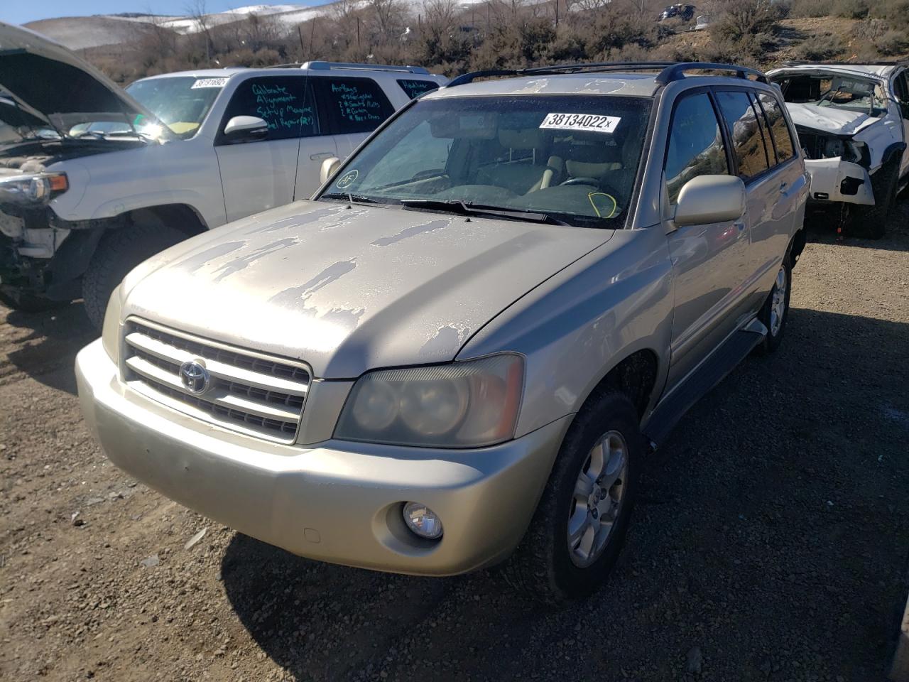 Photo 2 from auction – 2002 TOYOTA HIGHLANDER with VIN JTEHF21A920079381