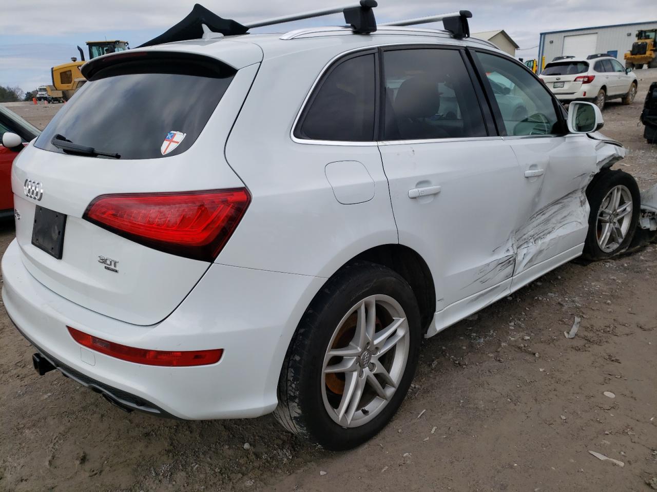 Zdjęcie 4 z aukcji – 2014 AUDI Q5 PREMIUM z VIN WA1DGAFP0EA062761