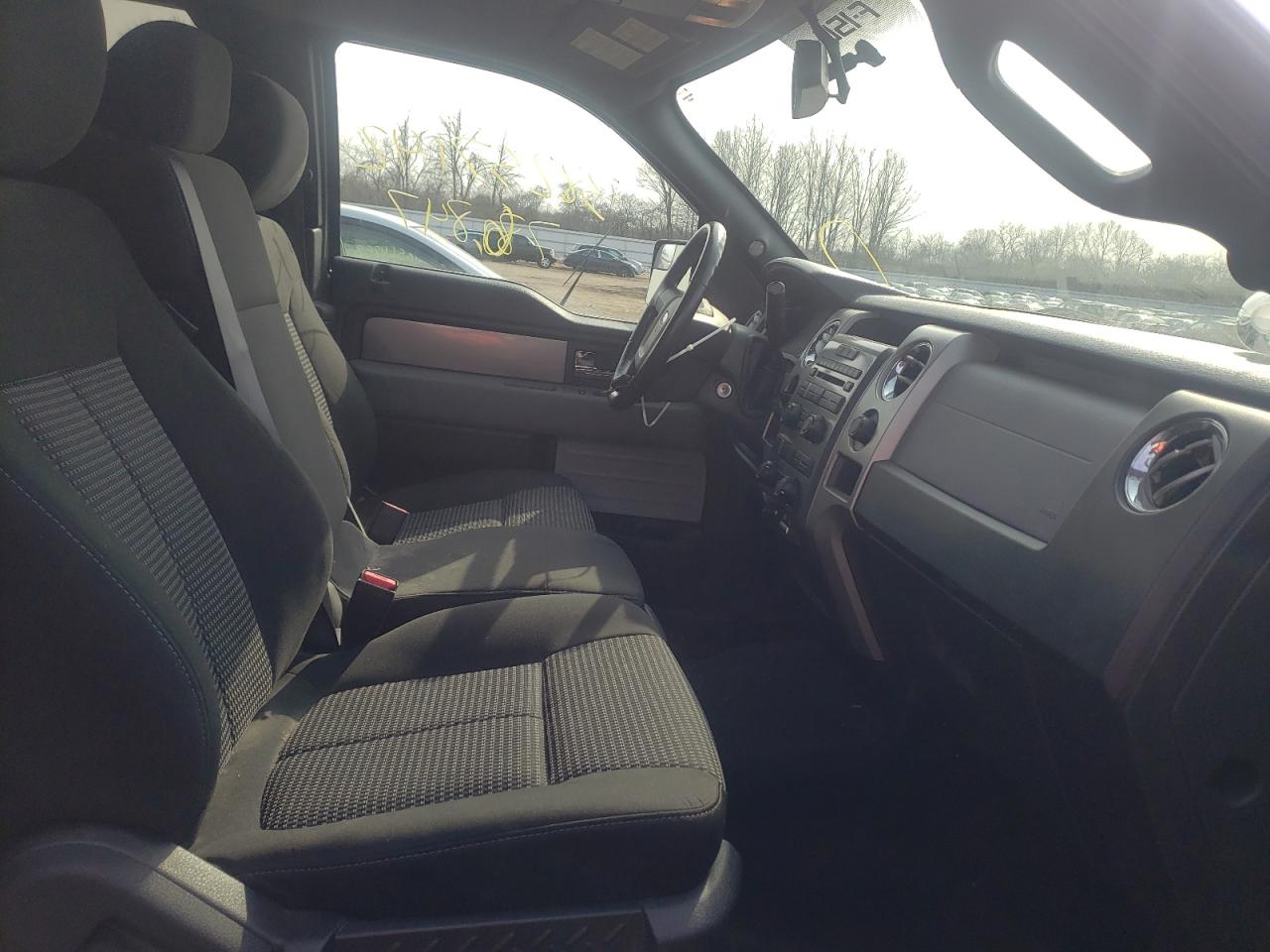 Photo 5 from auction – 2012 FORD F150 SUPER with VIN 1FTEX1CM1CFC77764