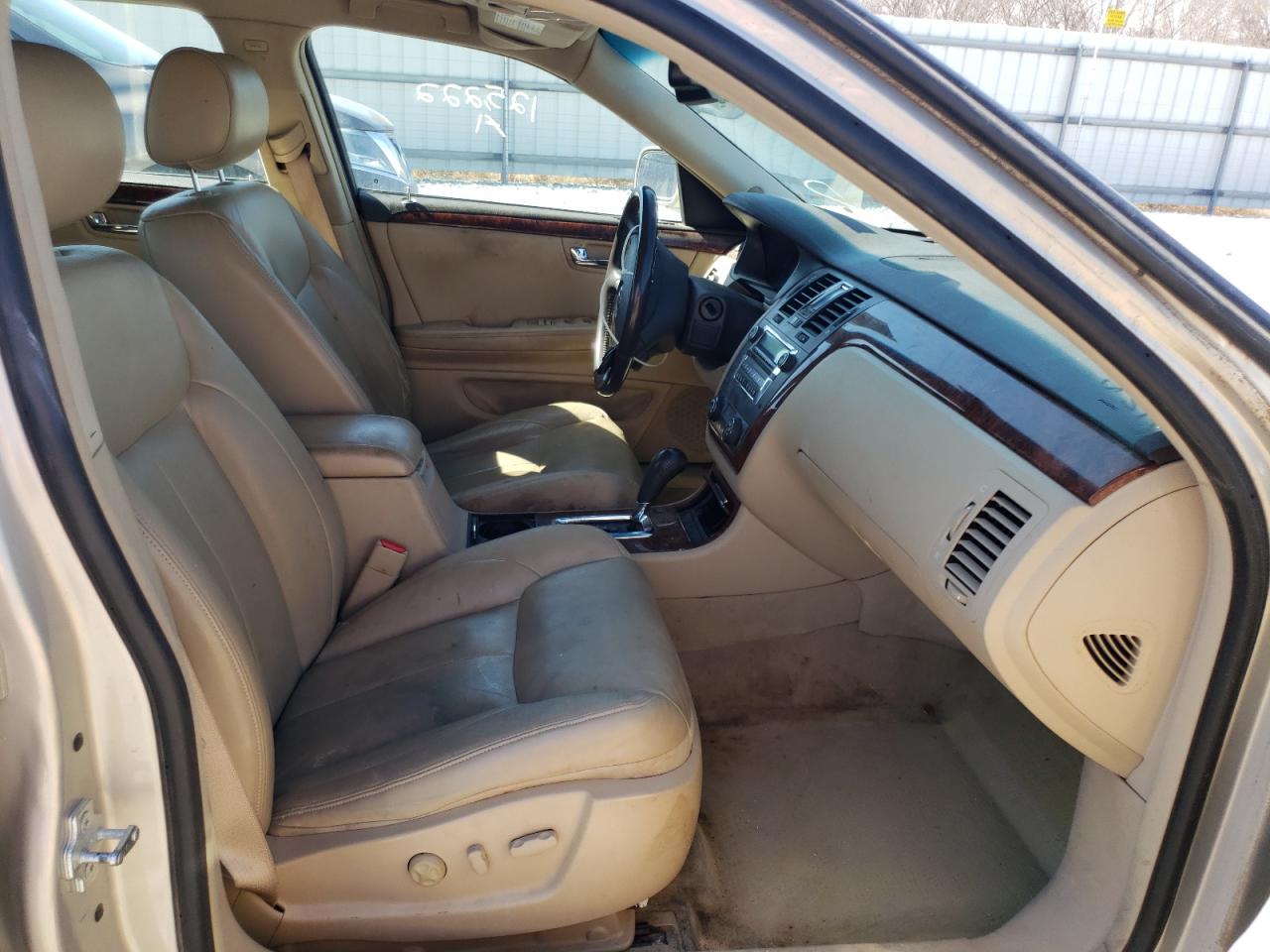 Photo 5 from auction – 2007 CADILLAC DTS with VIN 1G6KD57Y17U187454