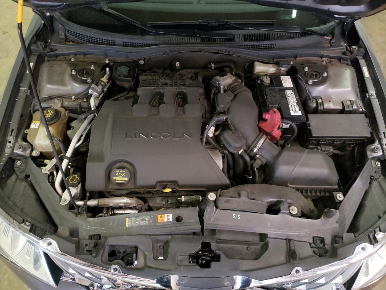 Фото 7 с аукциона – 2010 LINCOLN MKZ с VIN 3LNHL2GC5AR640384
