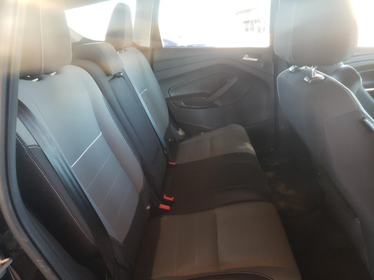 Photo 6 from auction – 2014 FORD ESCAPE SE with VIN 1FMCU9G93EUC77215
