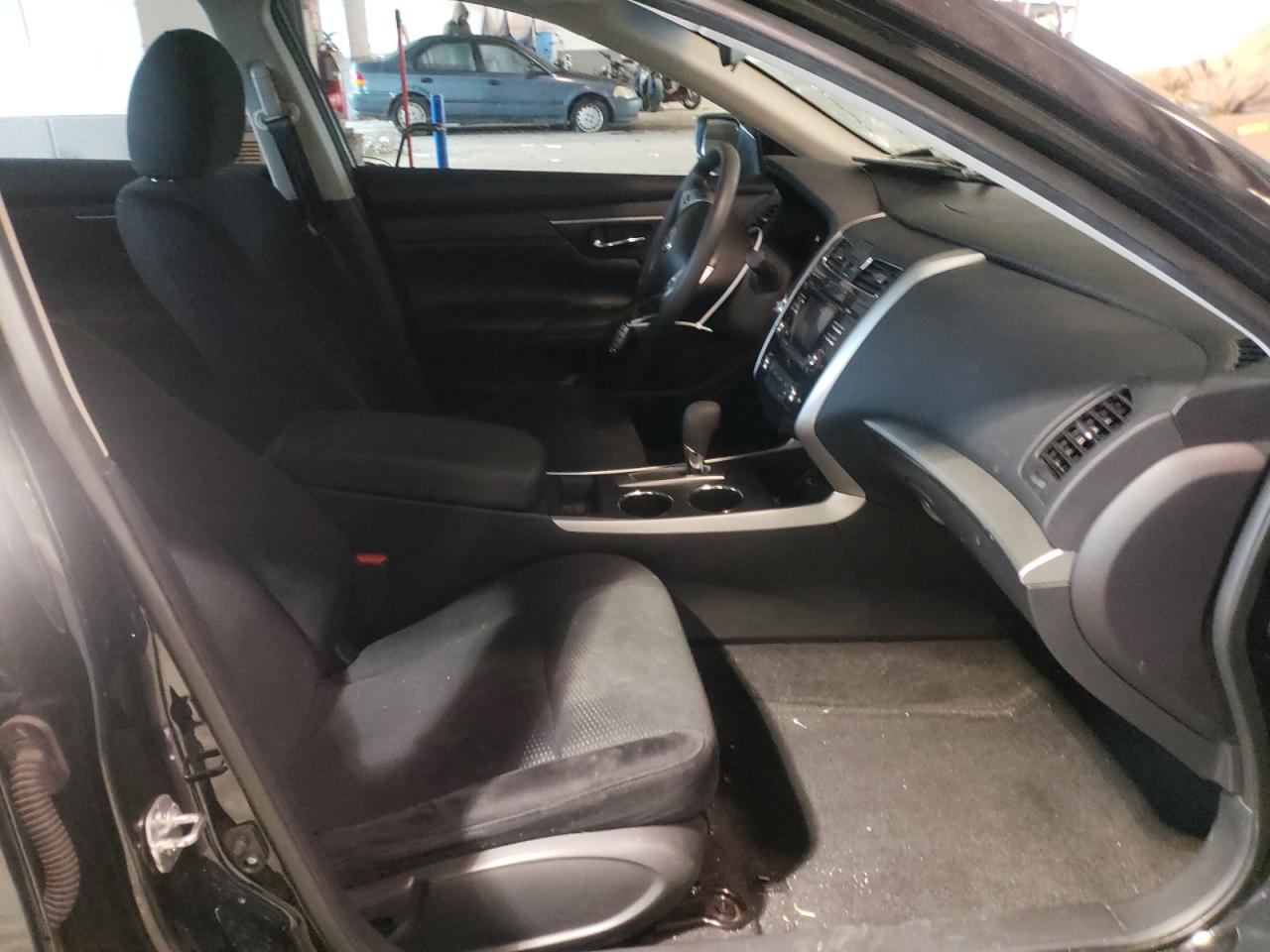 Photo 5 from auction – 2015 NISSAN ALTIMA 2.5 with VIN 1N4AL3AP9FC452454