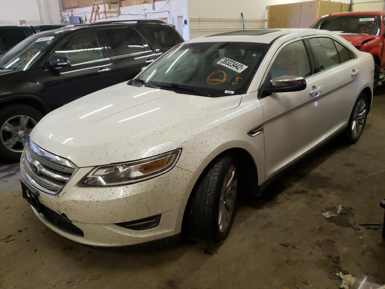 Photo 2 from auction – 2010 FORD TAURUS LIM with VIN 1FAHP2FW4AG163710