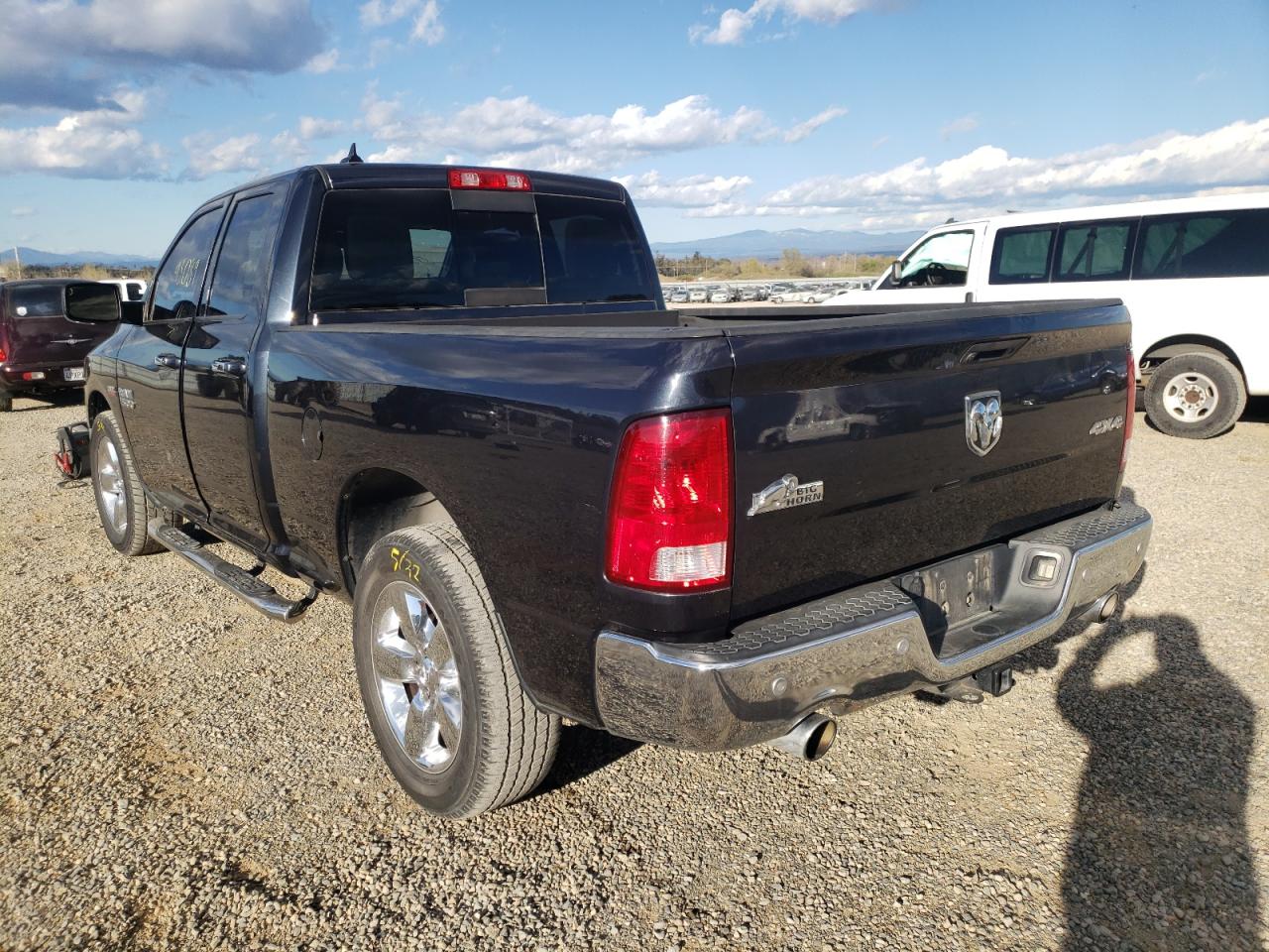Photo 3 from auction – 2015 RAM 1500 SLT with VIN 1C6RR7GT6FS698947