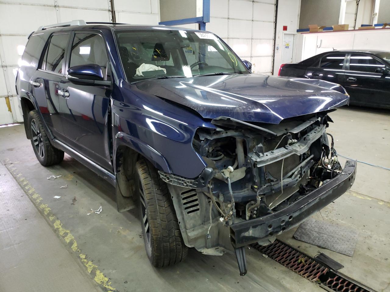 TOYOTA 4RUNNER SR 2014 con VIN JTEBU5JR2E5195175 - Foto de la subasta