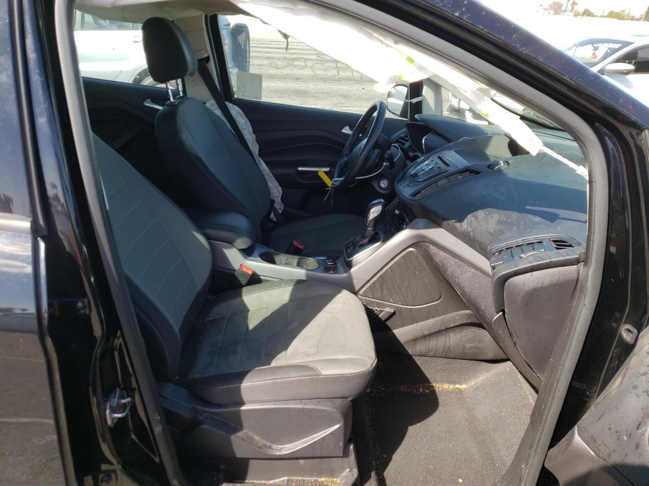 Photo 5 from auction – 2016 FORD C-MAX SE with VIN 1FADP5AU6GL101022