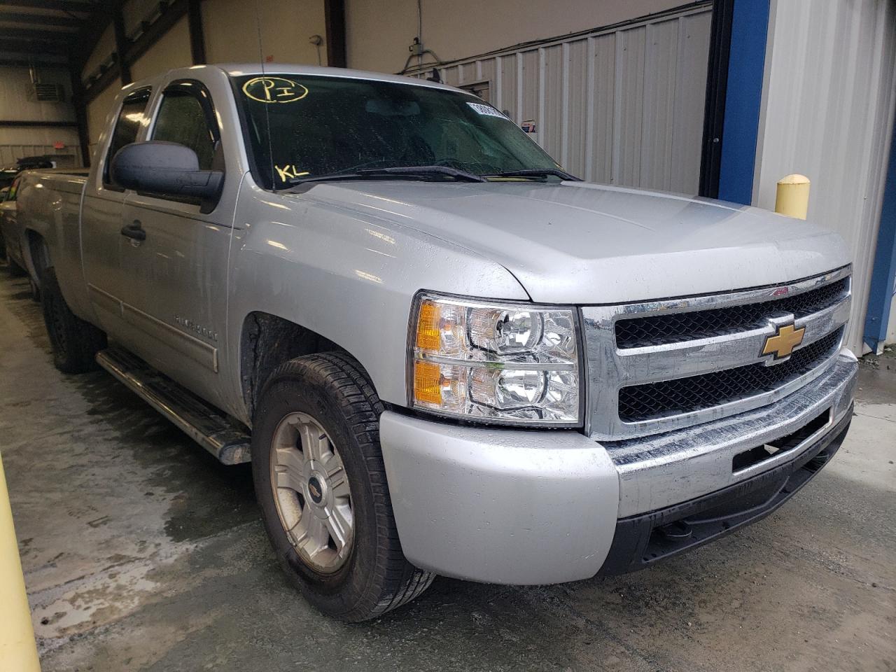 Photo 1 from auction – 2010 CHEVROLET SILVERADO with VIN 1GCSKSE30AZ109783
