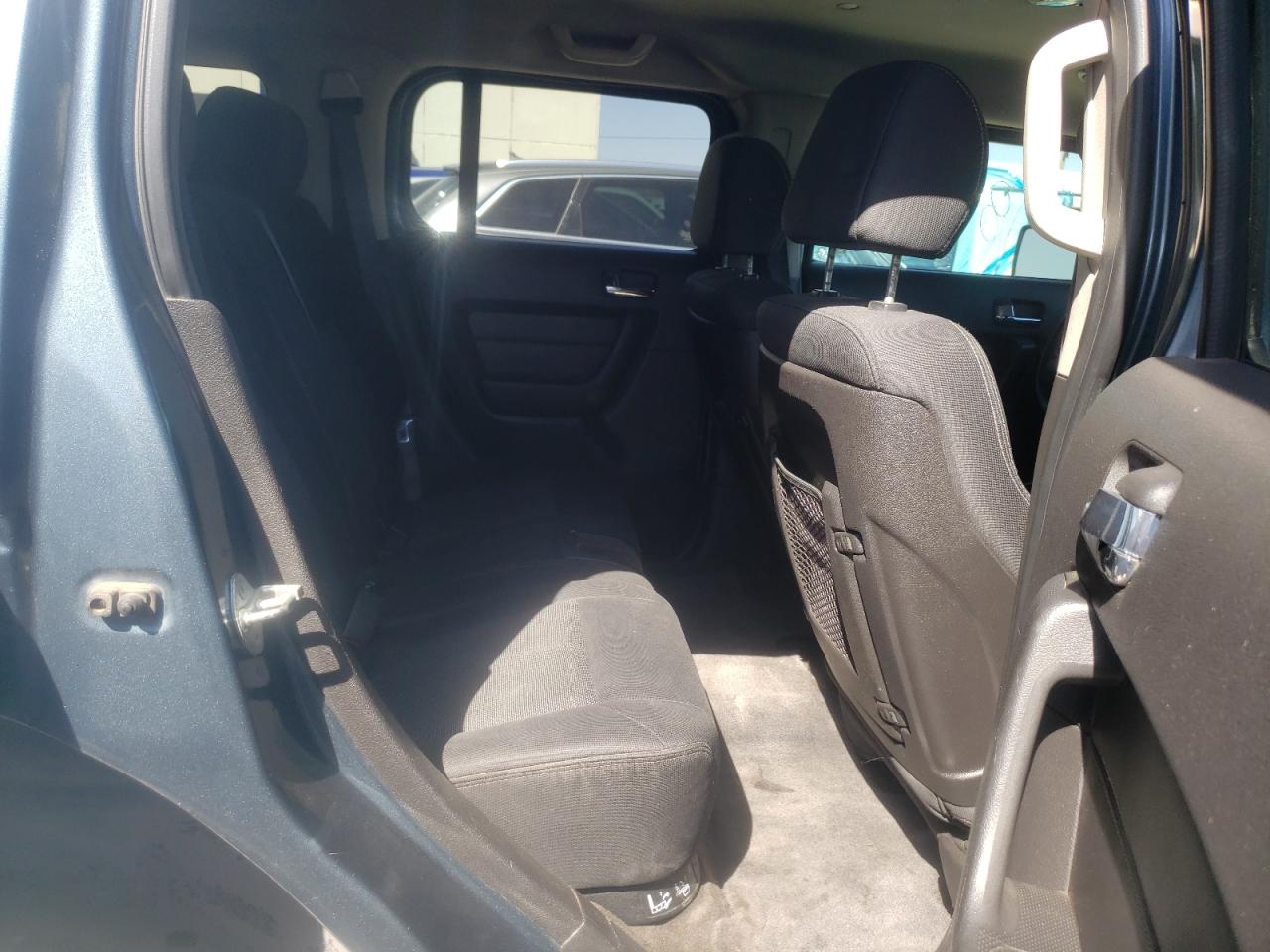 Photo 6 from auction – 2007 HUMMER H3 with VIN 5GTDN13E778189900