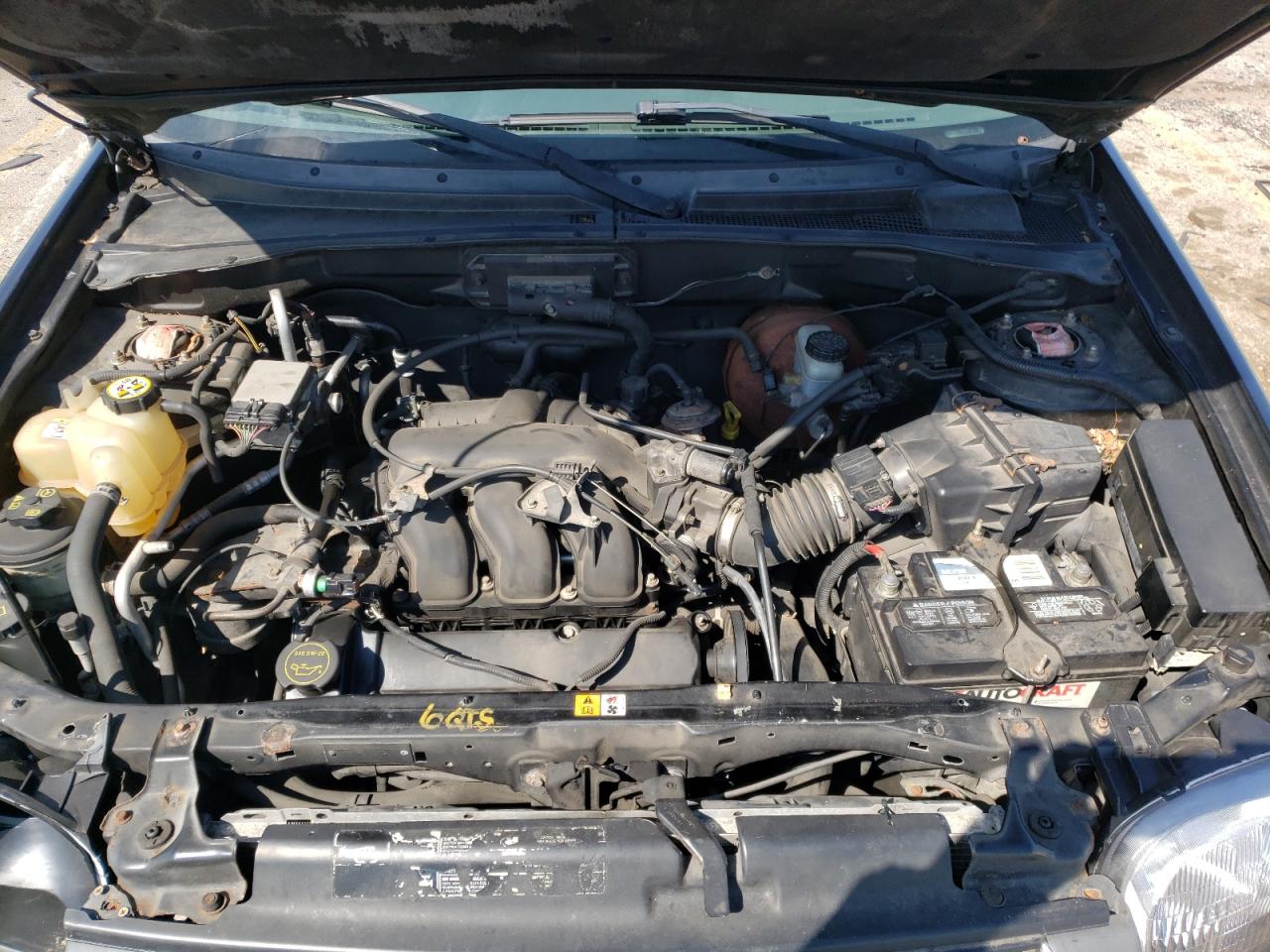 Photo 7 from auction – 2003 FORD ESCAPE XLT with VIN 1FMCU93143KC54471